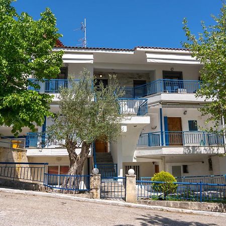 Family Apartment Zornitsa Néa Fókaia Exterior foto